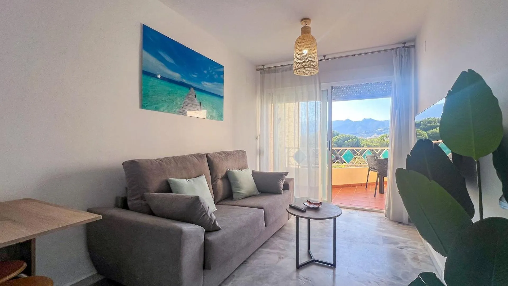 Oleholidays Costabella 2 Junto Al Mar Marbella 0*,  Spain