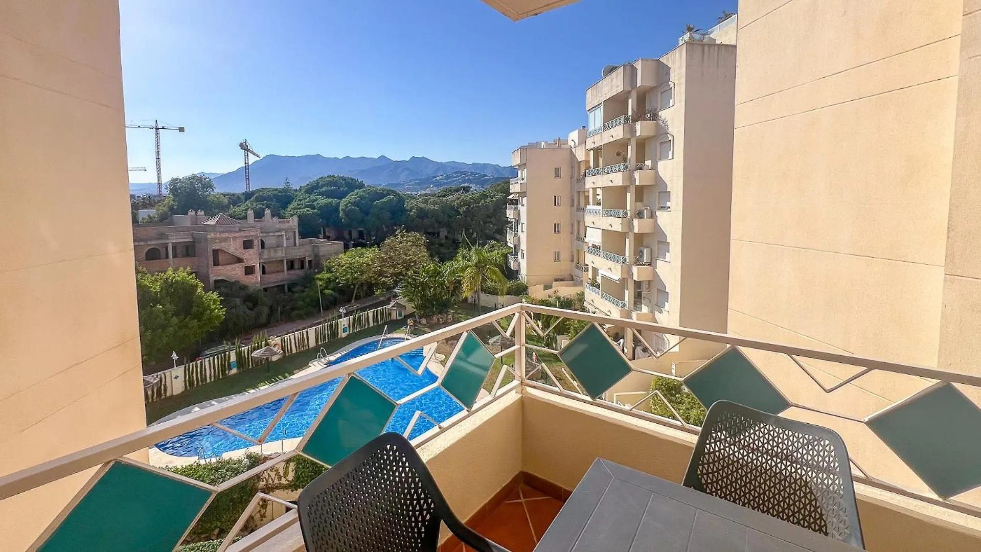 Oleholidays Costabella 2 Junto Al Mar Marbella Apartment
